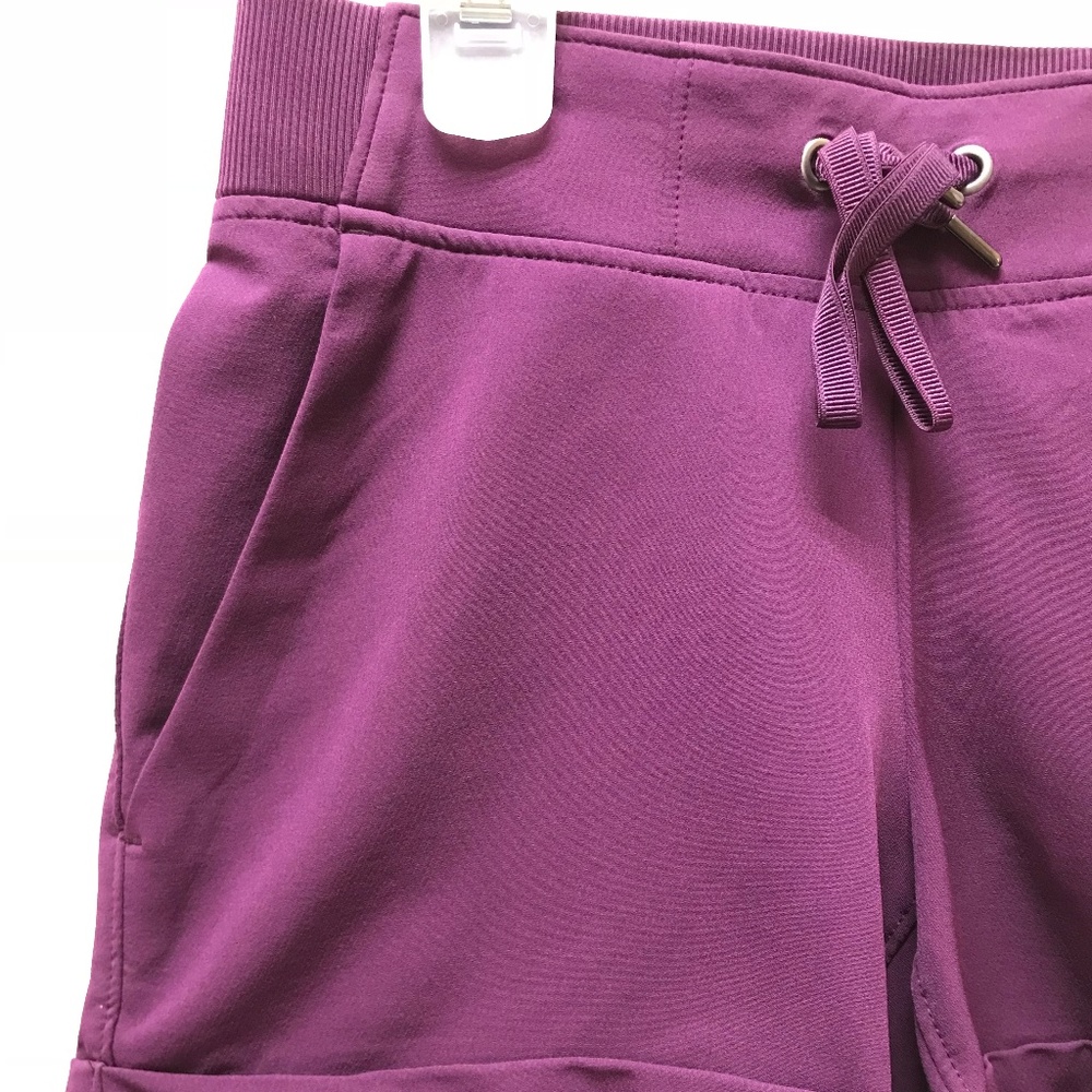 Athleta Midtown Shorts